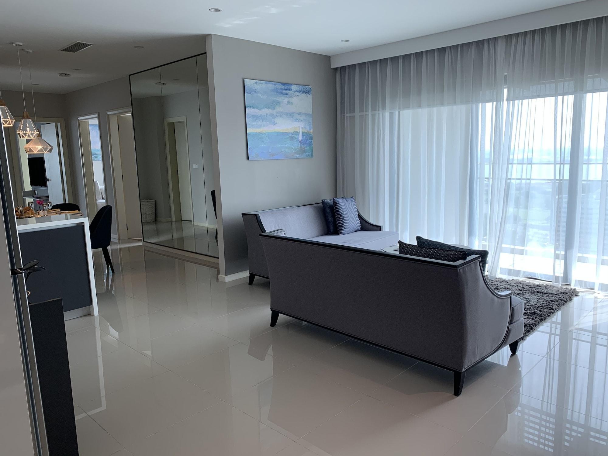 Suasana Suites Hotel Johor Bahru Dış mekan fotoğraf