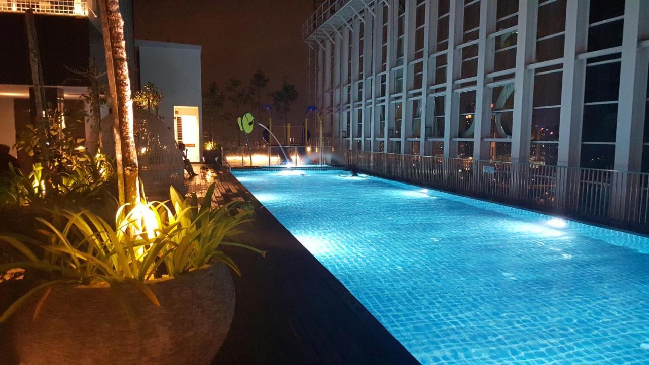 Suasana Suites Hotel Johor Bahru Dış mekan fotoğraf